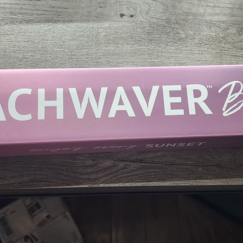 The Beachwaver Co. Hair Tool - Pink